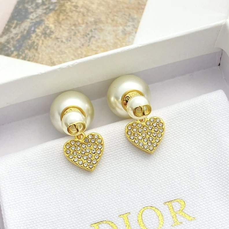 Christian Dxxr Earrings Affordable 294152