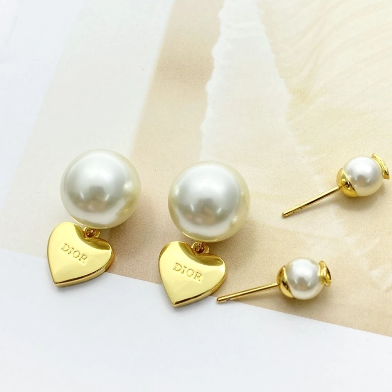 Christian Dxxr Earrings Affordable 294152