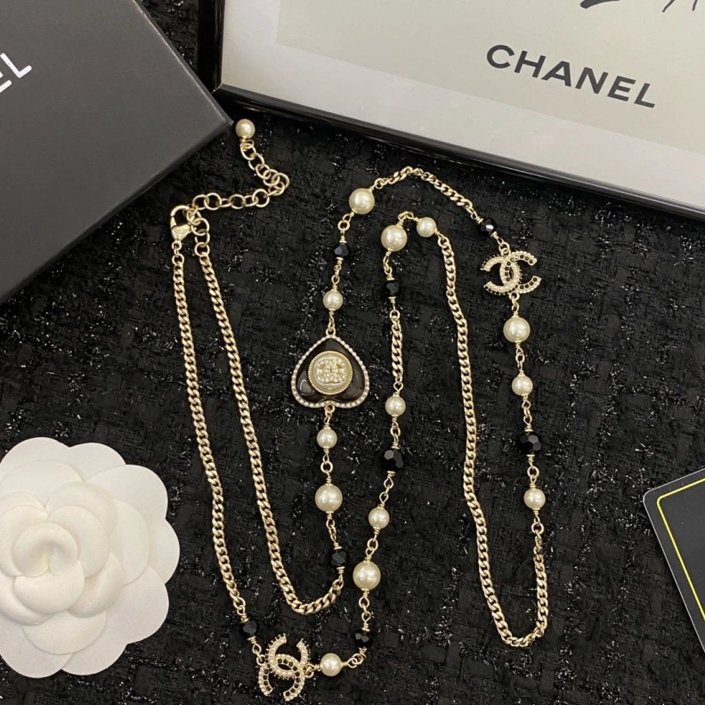 Chxnxl Necklaces Refined 285289