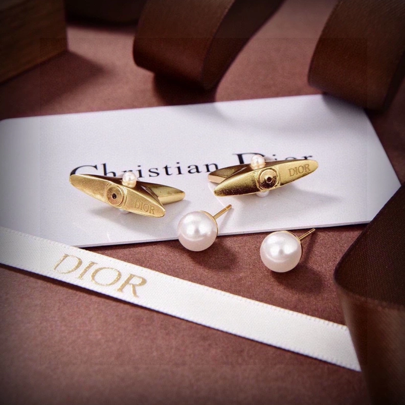 Christian Dxxr Earrings Breathable 294150