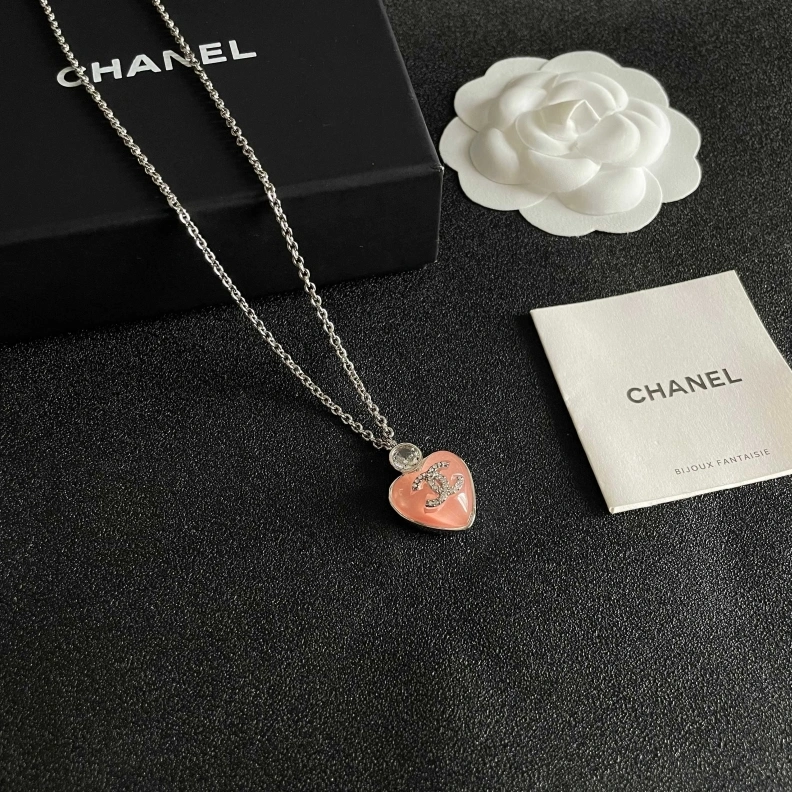 Timeless Chxnxl Necklaces 285279