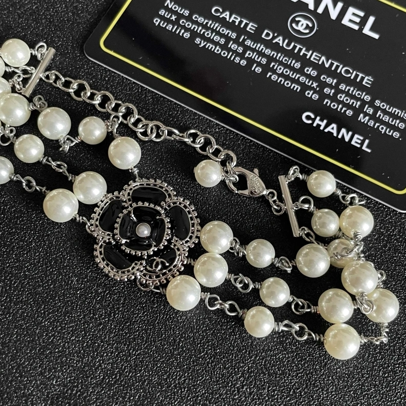 Timeless Chxnxl Bracelets 286457