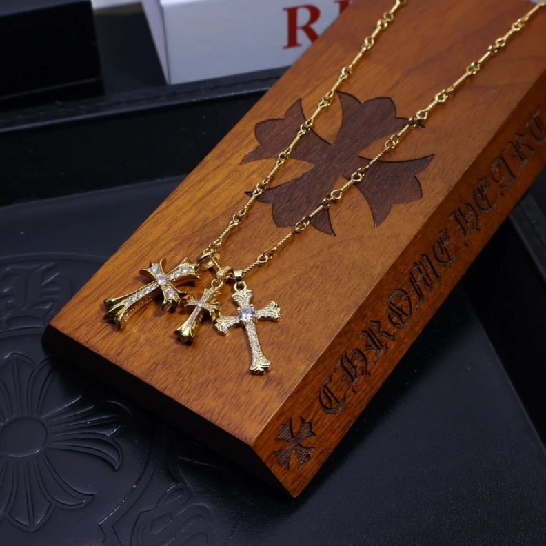 Chrxmx Hxxrts Necklaces DailyWear 296726