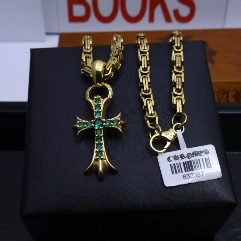 GoodFit Chrxmx Hxxrts Necklaces 296728