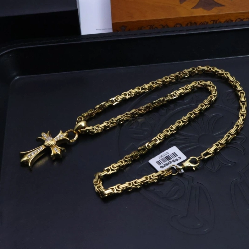 EyeCatching Chrxmx Hxxrts Necklaces 296721