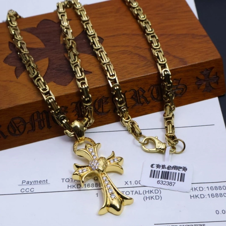 EyeCatching Chrxmx Hxxrts Necklaces 296721