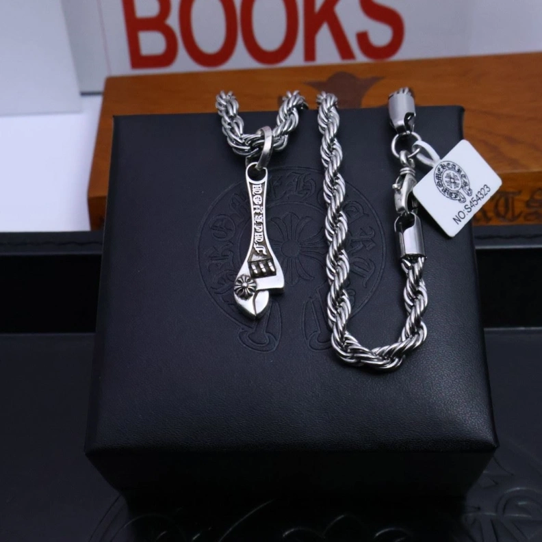 GoodFit Chrxmx Hxxrts Necklaces 296717