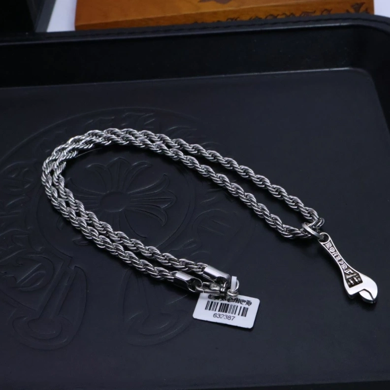 GoodFit Chrxmx Hxxrts Necklaces 296717