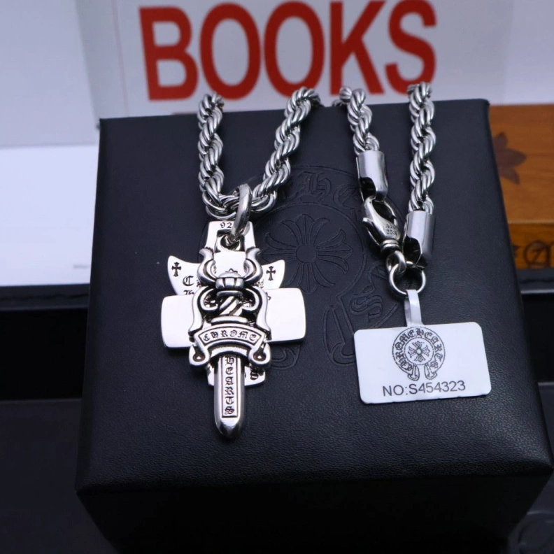 Chrxmx Hxxrts Necklaces WellDesigned 296715