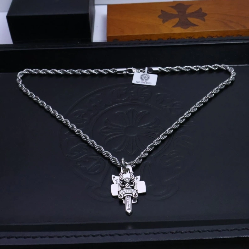 Chrxmx Hxxrts Necklaces WellDesigned 296715