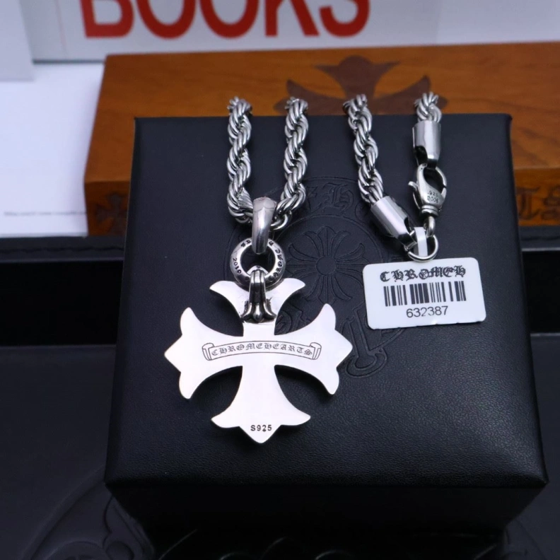 Chrxmx Hxxrts Necklaces Fashionable 296712