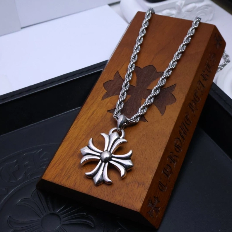 Chrxmx Hxxrts Necklaces Fashionable 296712