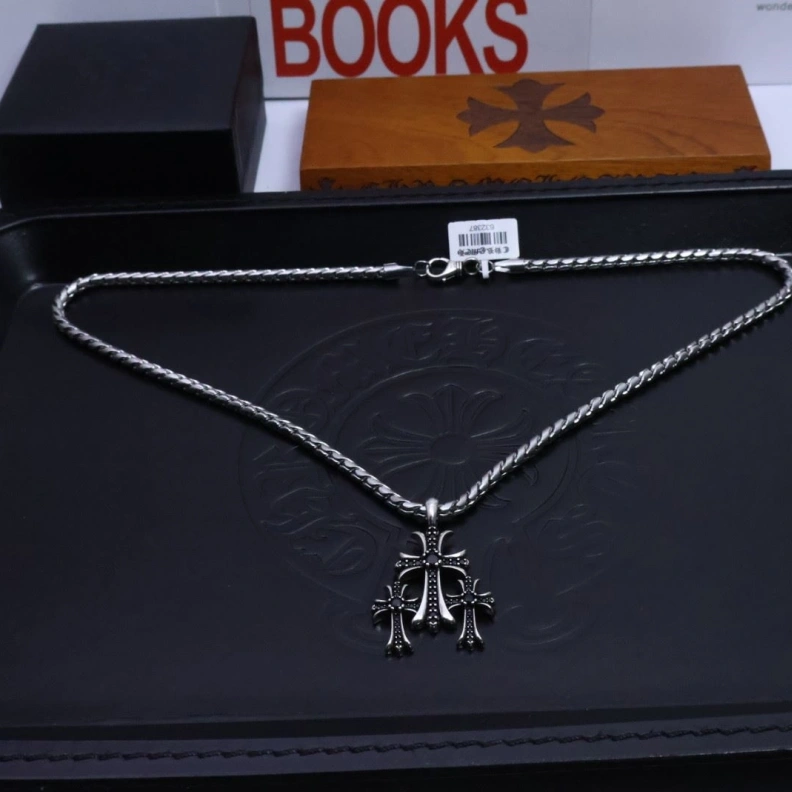 Minimalist Chrxmx Hxxrts Necklaces 296710