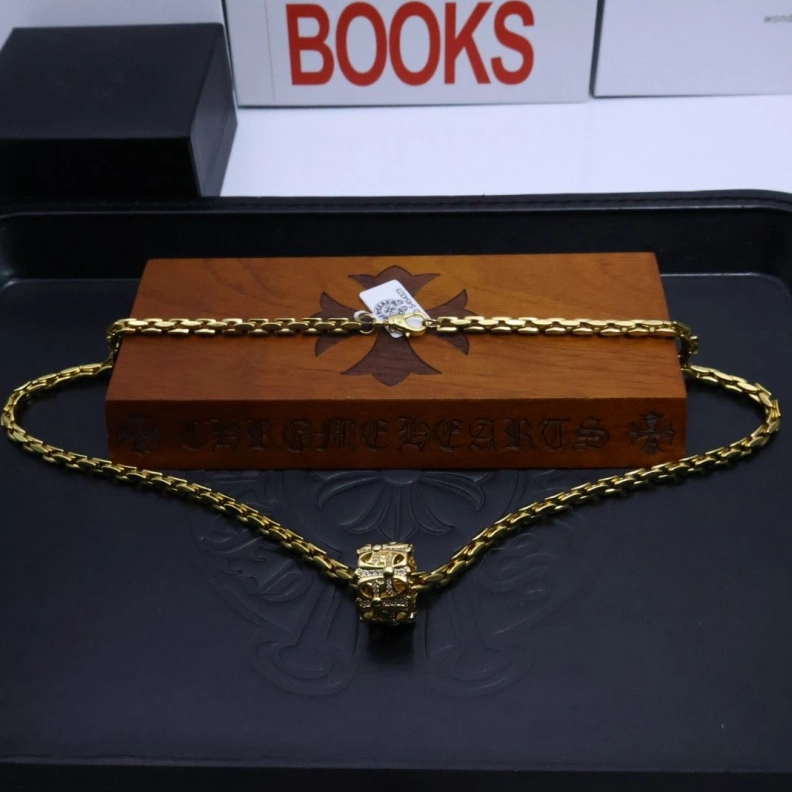 Classic Chrxmx Hxxrts Necklaces 296707