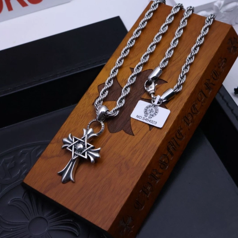 Chrxmx Hxxrts Necklaces Sleek 296705
