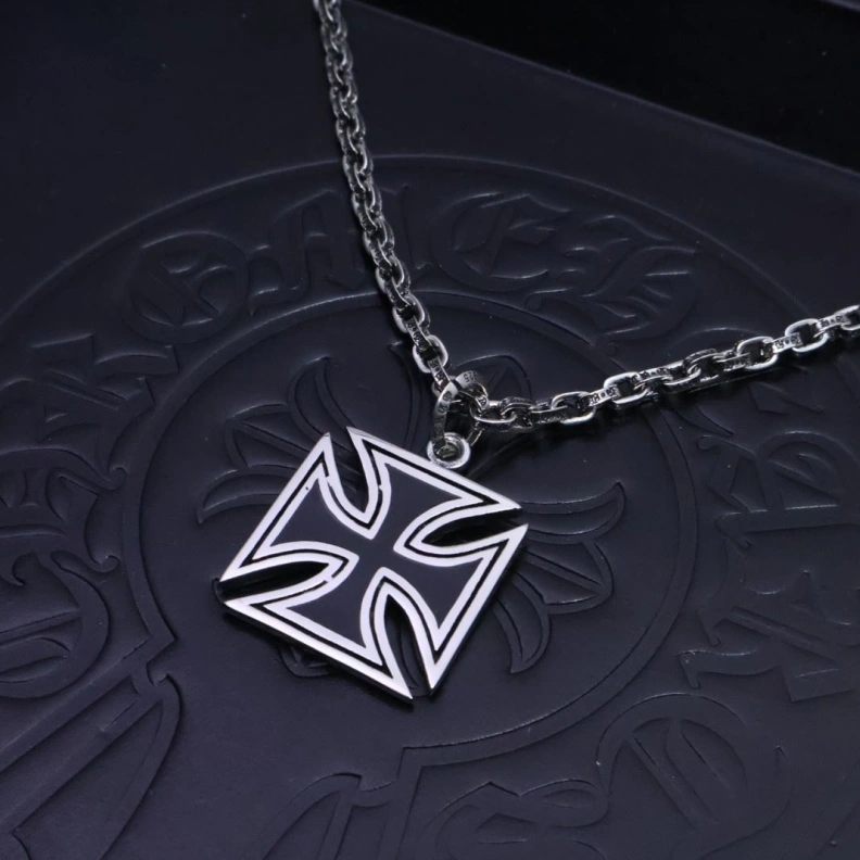 Bright Chrxmx Hxxrts Necklaces 296703