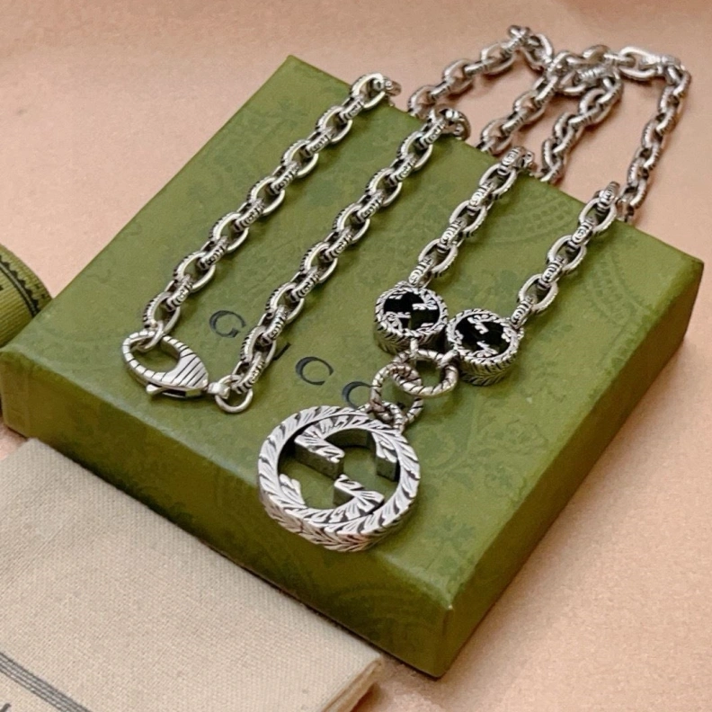 Lightweight Gxccx Necklaces 302505