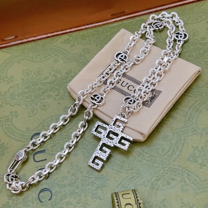 Sleek Gxccx Necklaces 302504