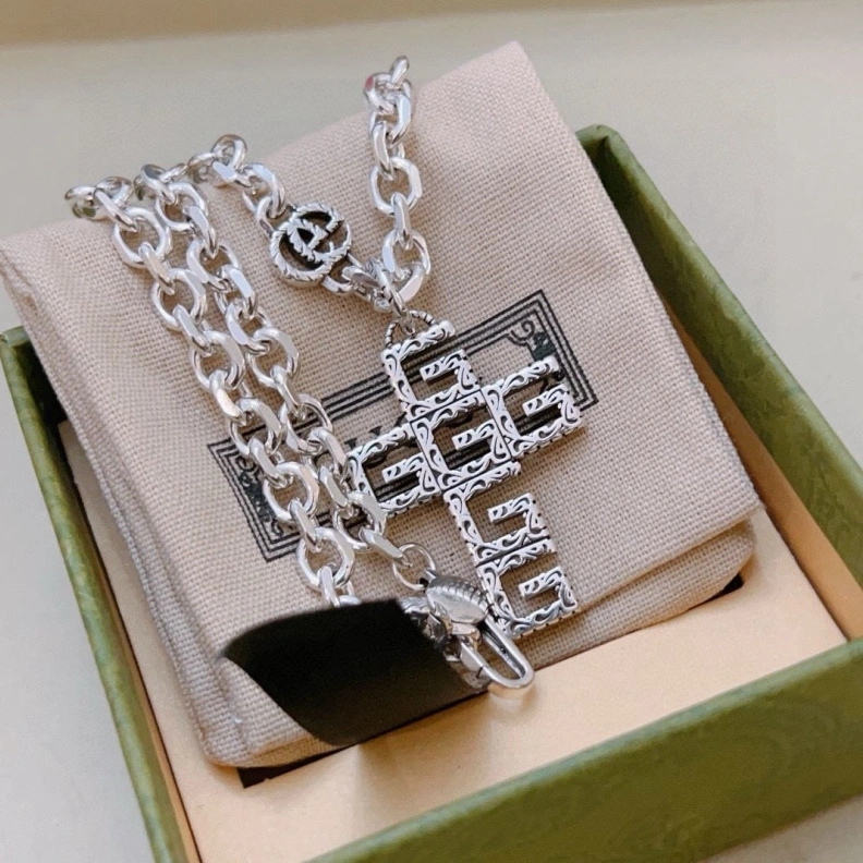 Sleek Gxccx Necklaces 302504