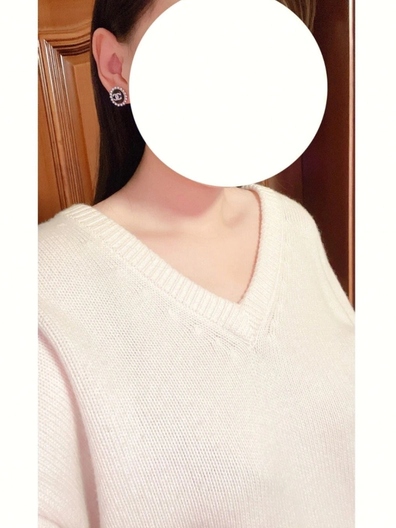 Soft Chxnxl Earrings 285634