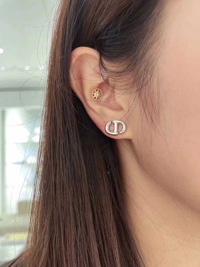 Christian Dxxr Earrings WellDesigned 294142