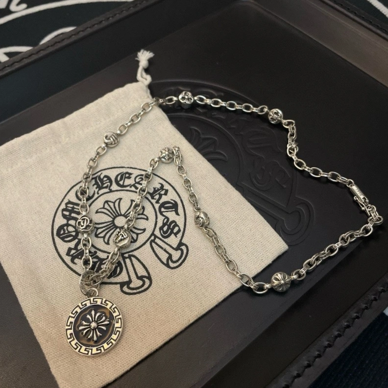 Chrxmx Hxxrts Necklaces Sleek 296694