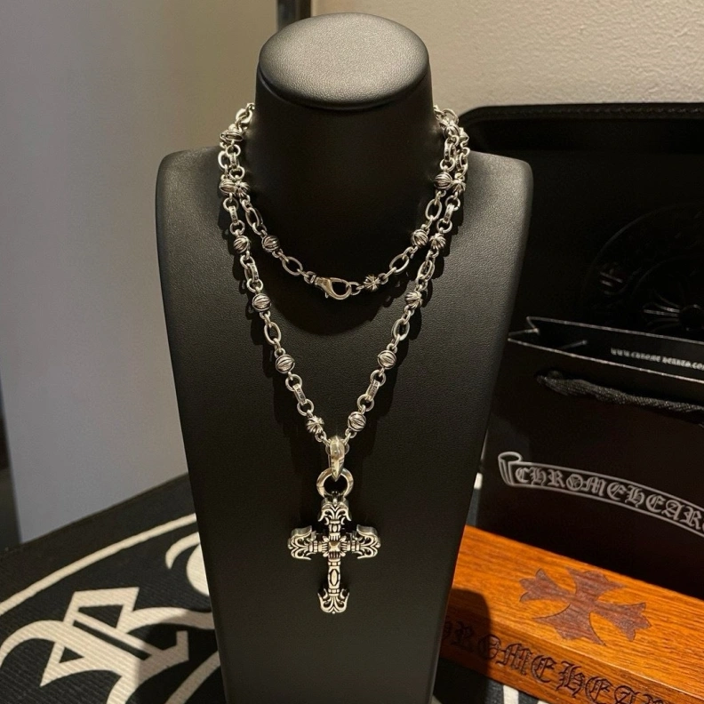Chrxmx Hxxrts Necklaces Breathable 296695