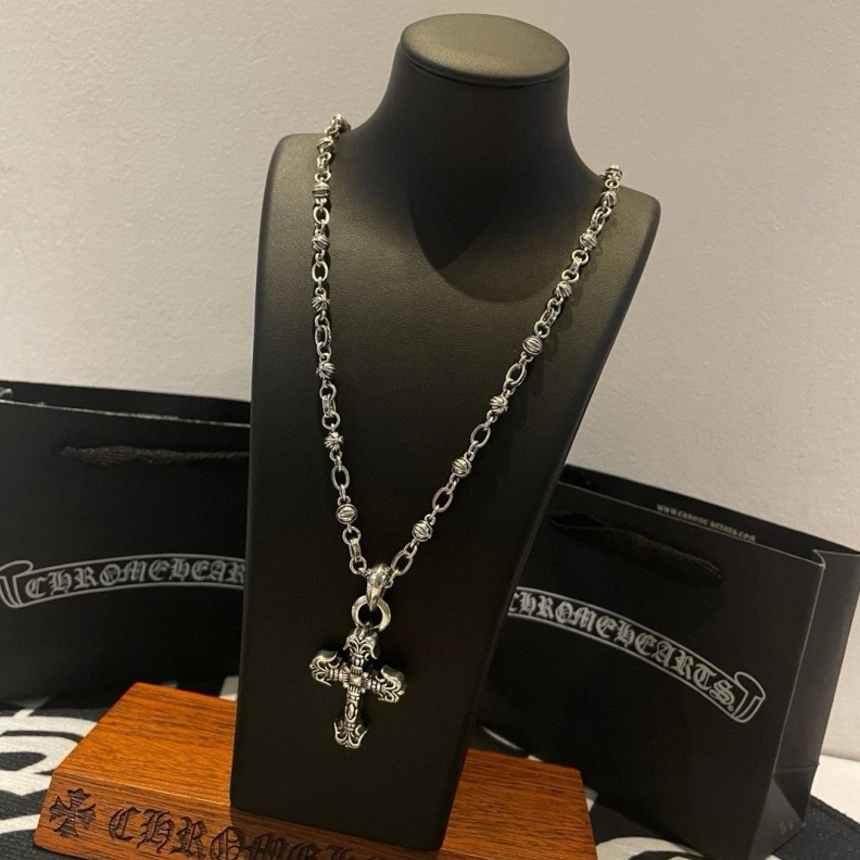 Chrxmx Hxxrts Necklaces Breathable 296695