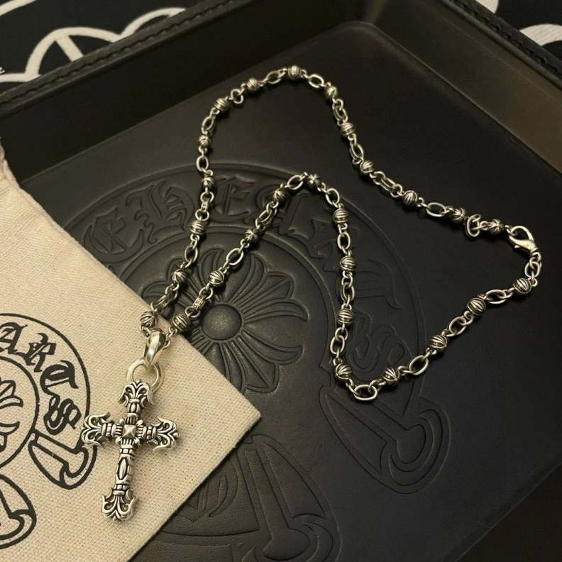 Chrxmx Hxxrts Necklaces Breathable 296695