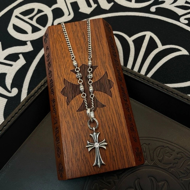 Unique Chrxmx Hxxrts Necklaces 296689