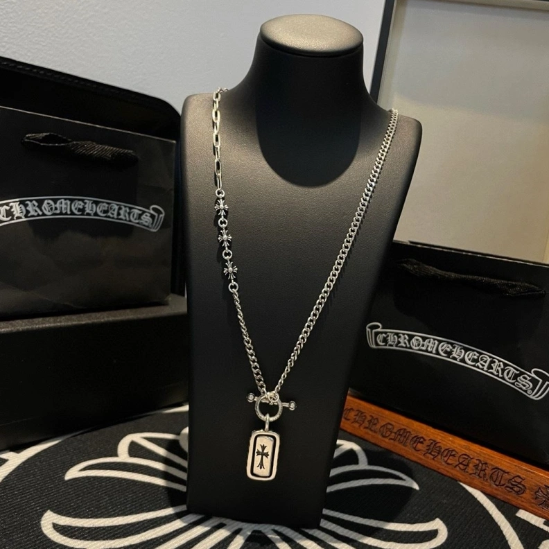 Chrxmx Hxxrts Necklaces Lightweight 296687