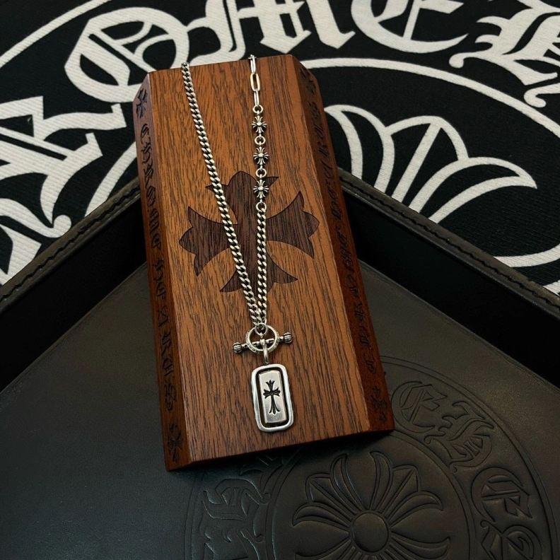 Chrxmx Hxxrts Necklaces Lightweight 296687