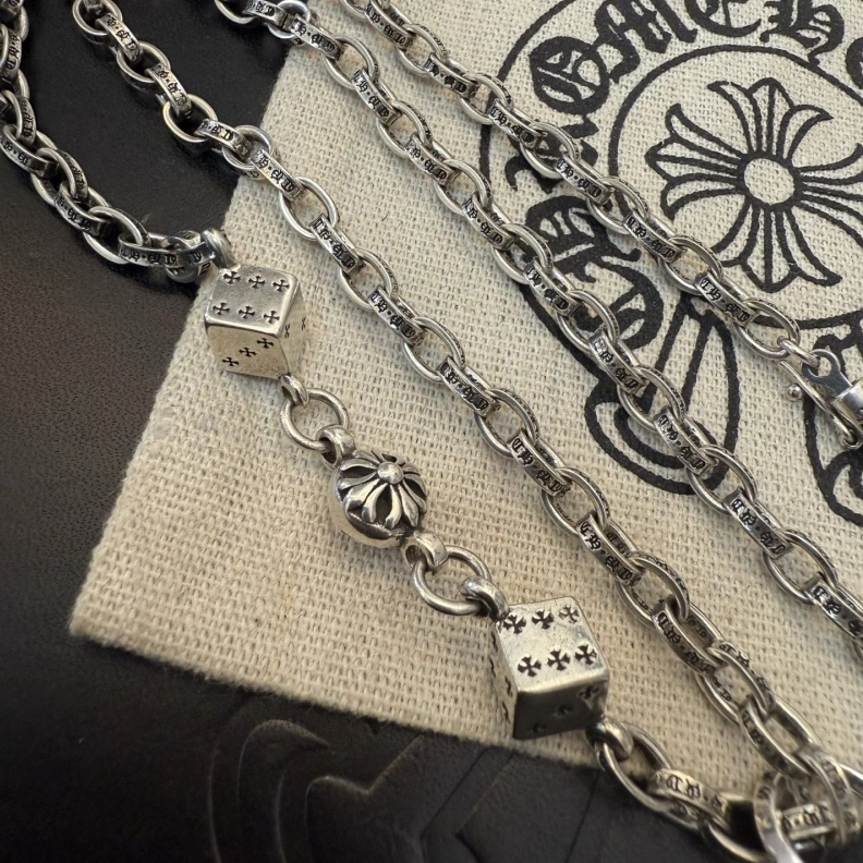 Elegant Chrxmx Hxxrts Necklaces 296688