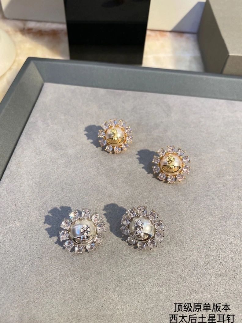 Trendy VIVENNE WESTWOOD 312986