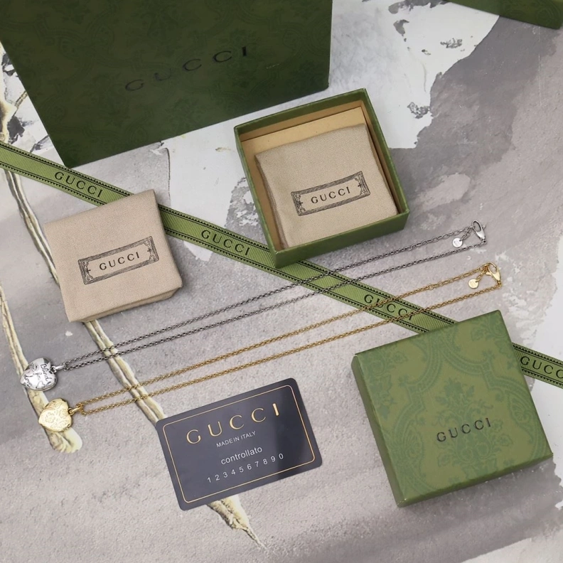 Elegant Gxccx Earrings 302755