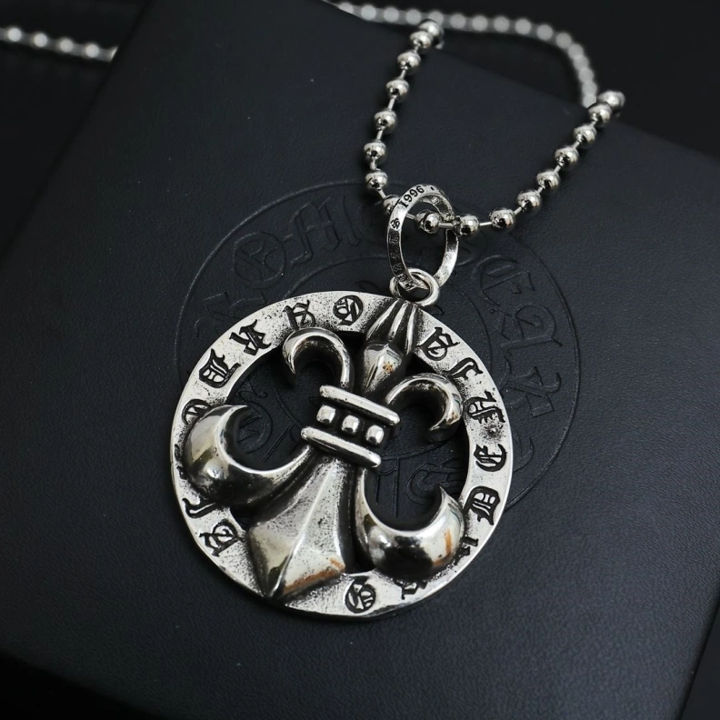 Chrxmx Hxxrts Necklaces StreetReady 296677