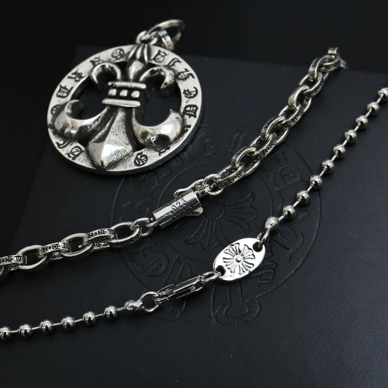 Chrxmx Hxxrts Necklaces StreetReady 296677