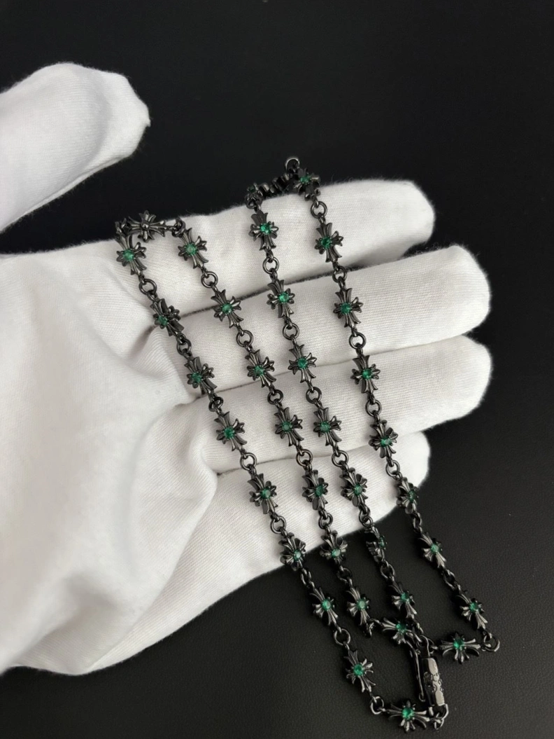 Chrxmx Hxxrts Necklaces GoAnywhere 296674