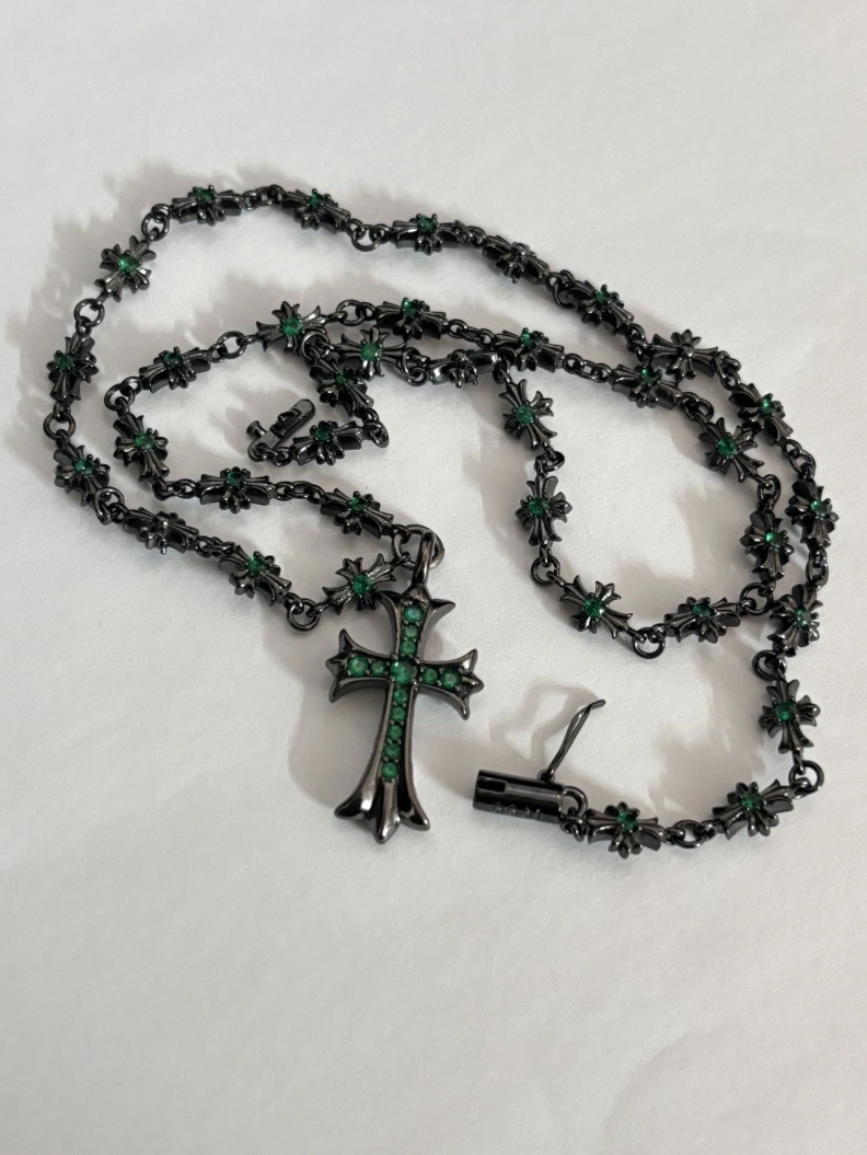 Chrxmx Hxxrts Necklaces GoAnywhere 296674