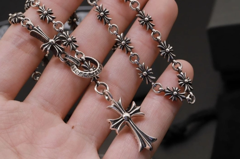 Elegant Chrxmx Hxxrts Necklaces 296667