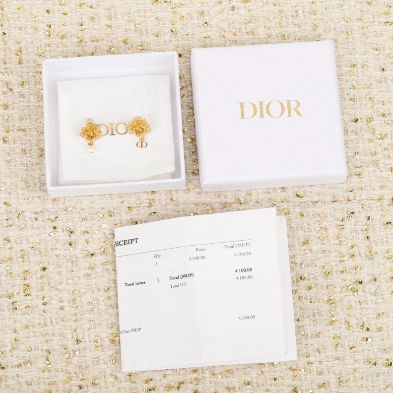 Christian Dxxr Earrings ModernLook 294149
