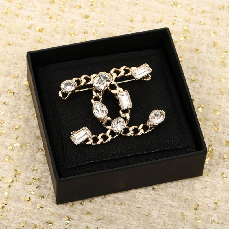Efficient Chxnxl Brooches 286330
