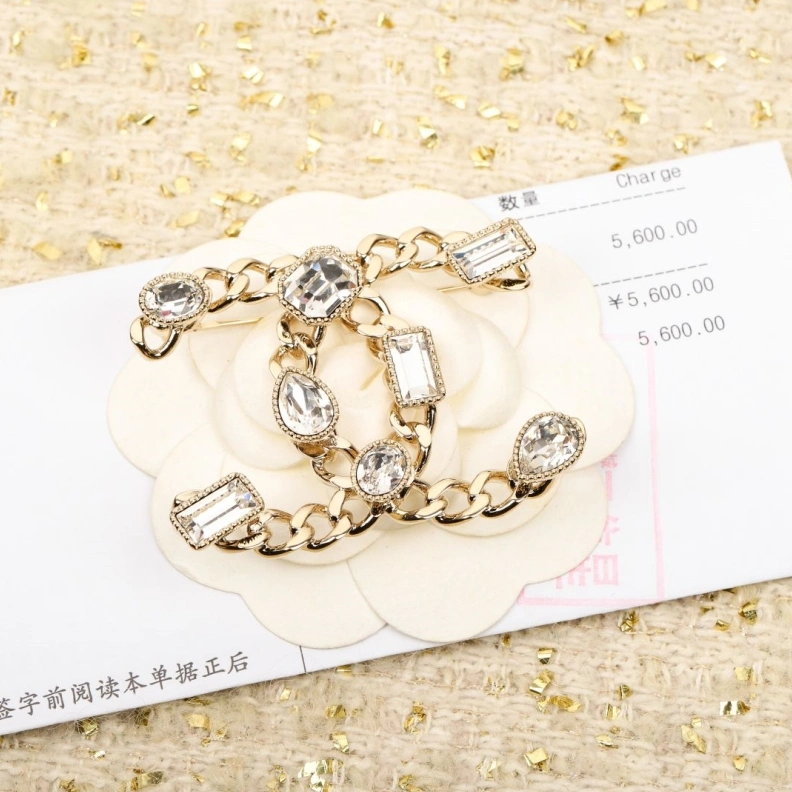 Efficient Chxnxl Brooches 286330