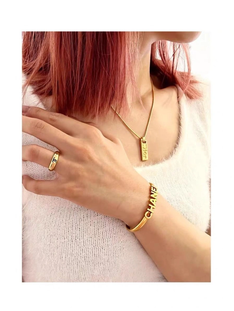 EyeCatching Christian Dxxr Necklaces 294061