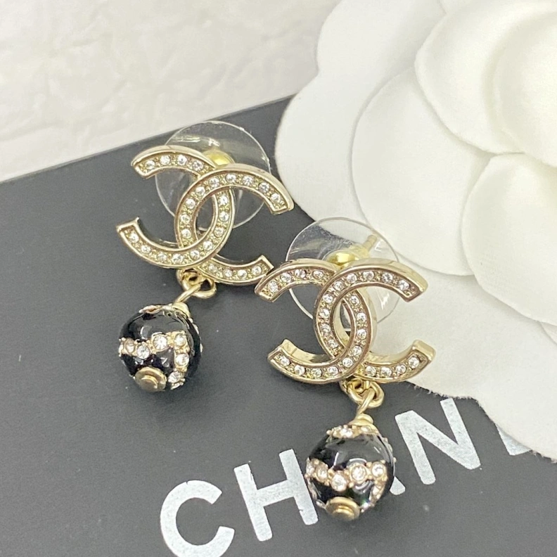 Resilient Chxnxl Earrings 285627