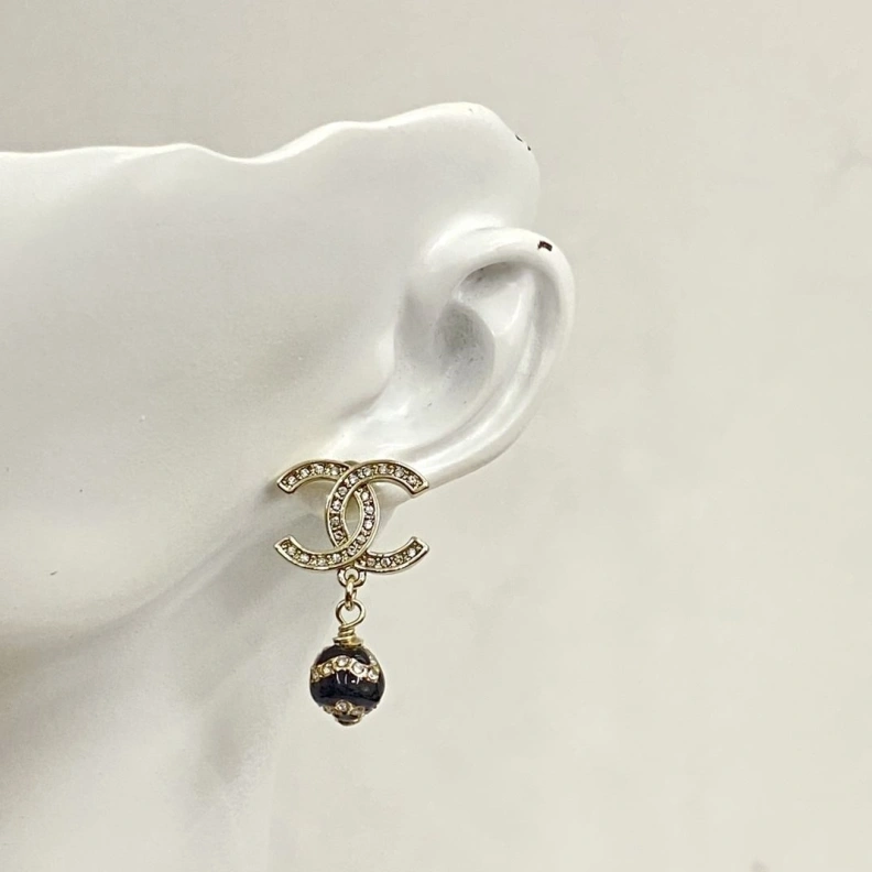 Resilient Chxnxl Earrings 285627