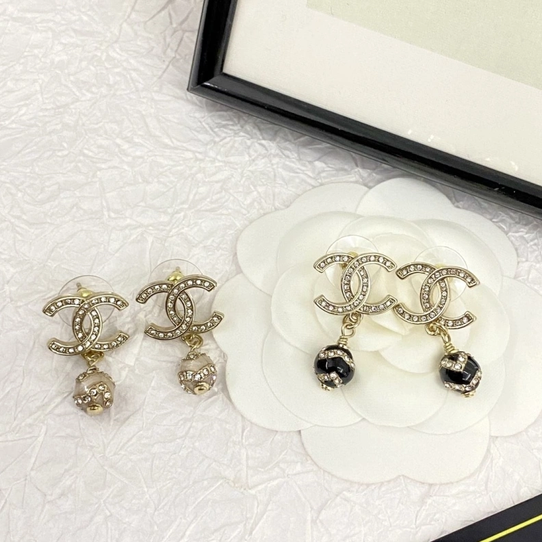 Resilient Chxnxl Earrings 285627