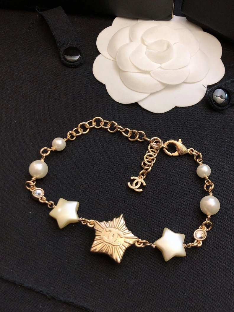 ModernLook Chxnxl Necklaces 285275