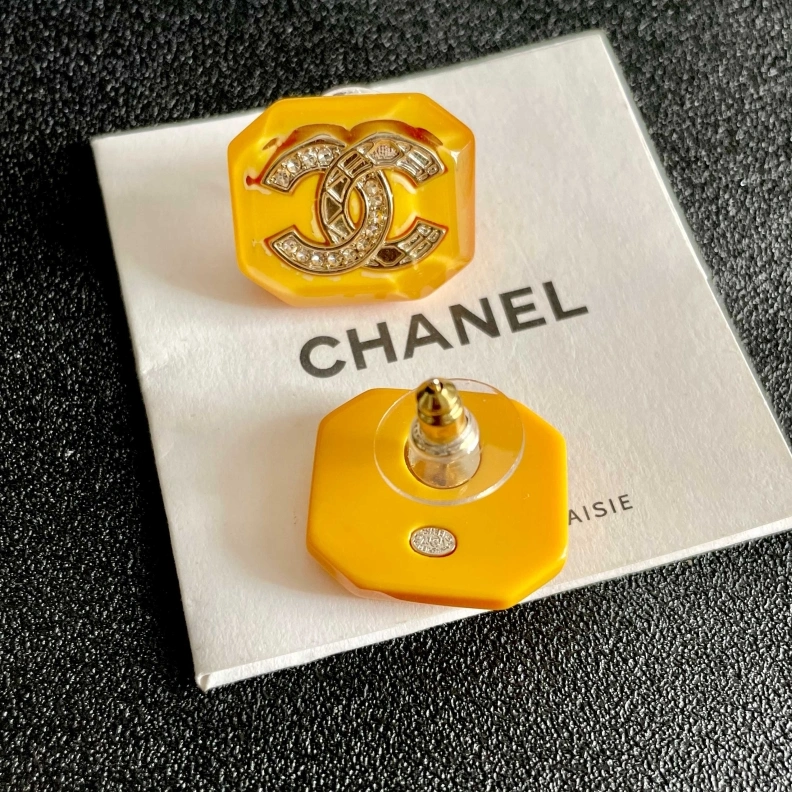 Sleek Chxnxl Earrings 285616