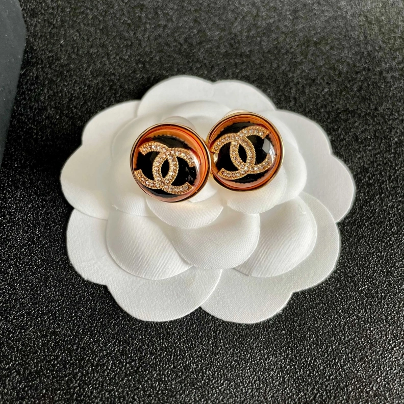 Flexible Chxnxl Earrings 285609